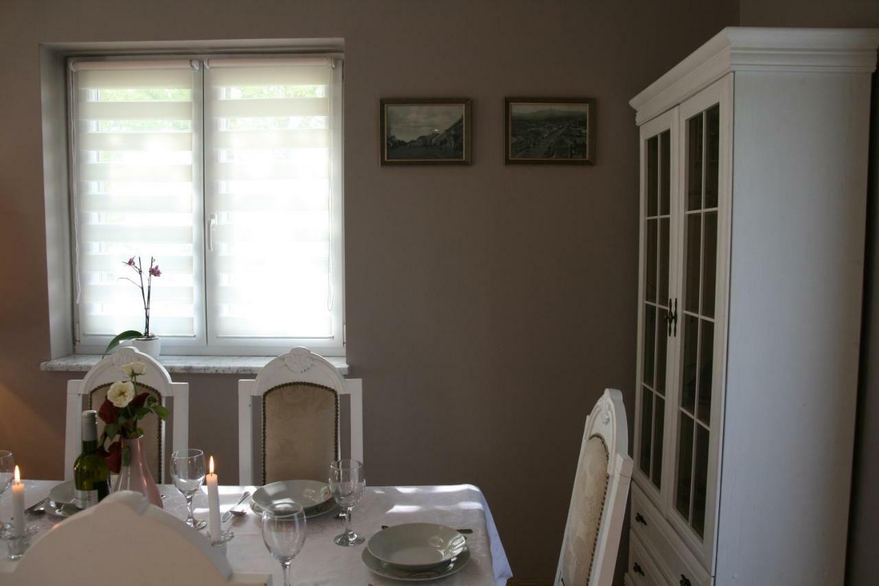 Holiday House Leona Otocac Bagian luar foto